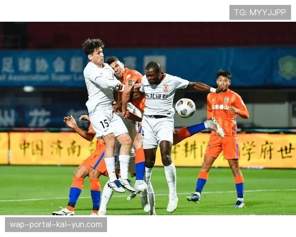 克雷桑京鲁大战传射建功 泰山核心仍陷球队整体低迷 克雷桑京鲁大战传射建功 泰山核心仍陷球队整体低迷